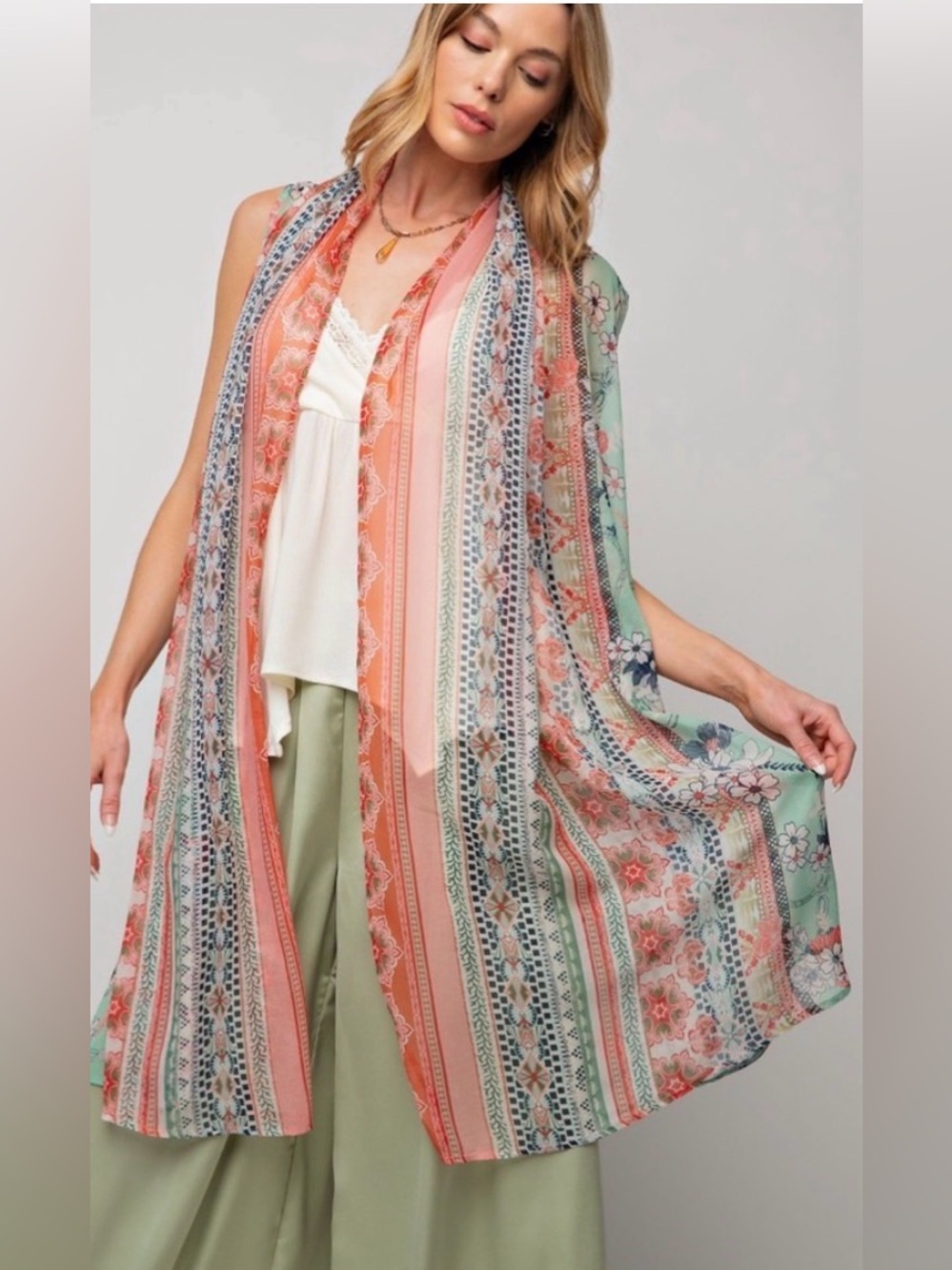 #1411 Lightweight Coral & Mint Floral Kimono Vest